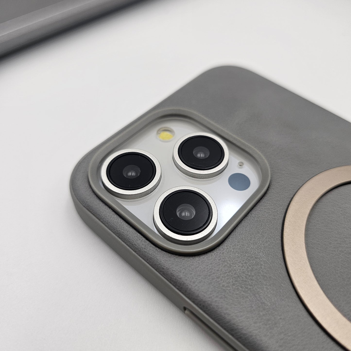 iPhone PU Leather Magnetic Magsafe Case Supports Wireless Charging