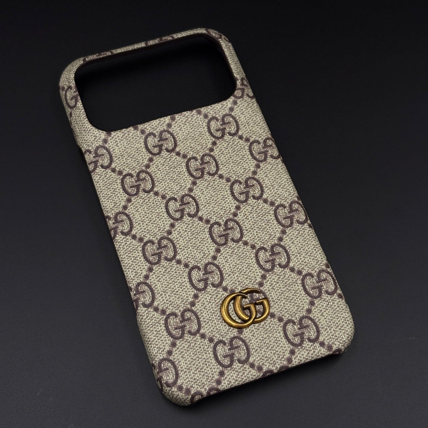 GG Monogram Luxury Pattern Mobile Case Cover for iPhone 17 Series | Premium Emblem Canvas Edition