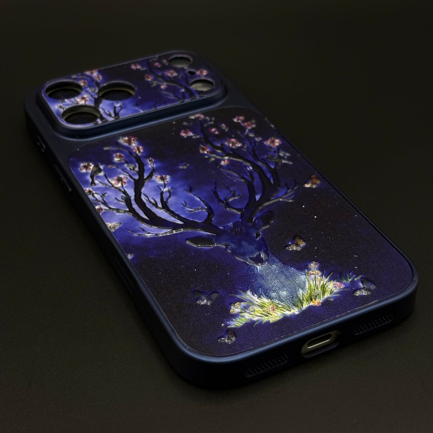 Luxury Deer Embroidery Mobile Case Cover for iPhone 17 Series