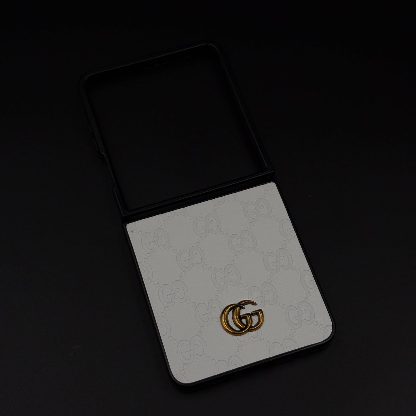 Luxury GG Pattern Leather Feel Case for Samsung Galaxy Z Flip 7 | Designer-Inspired Premium Back Cover