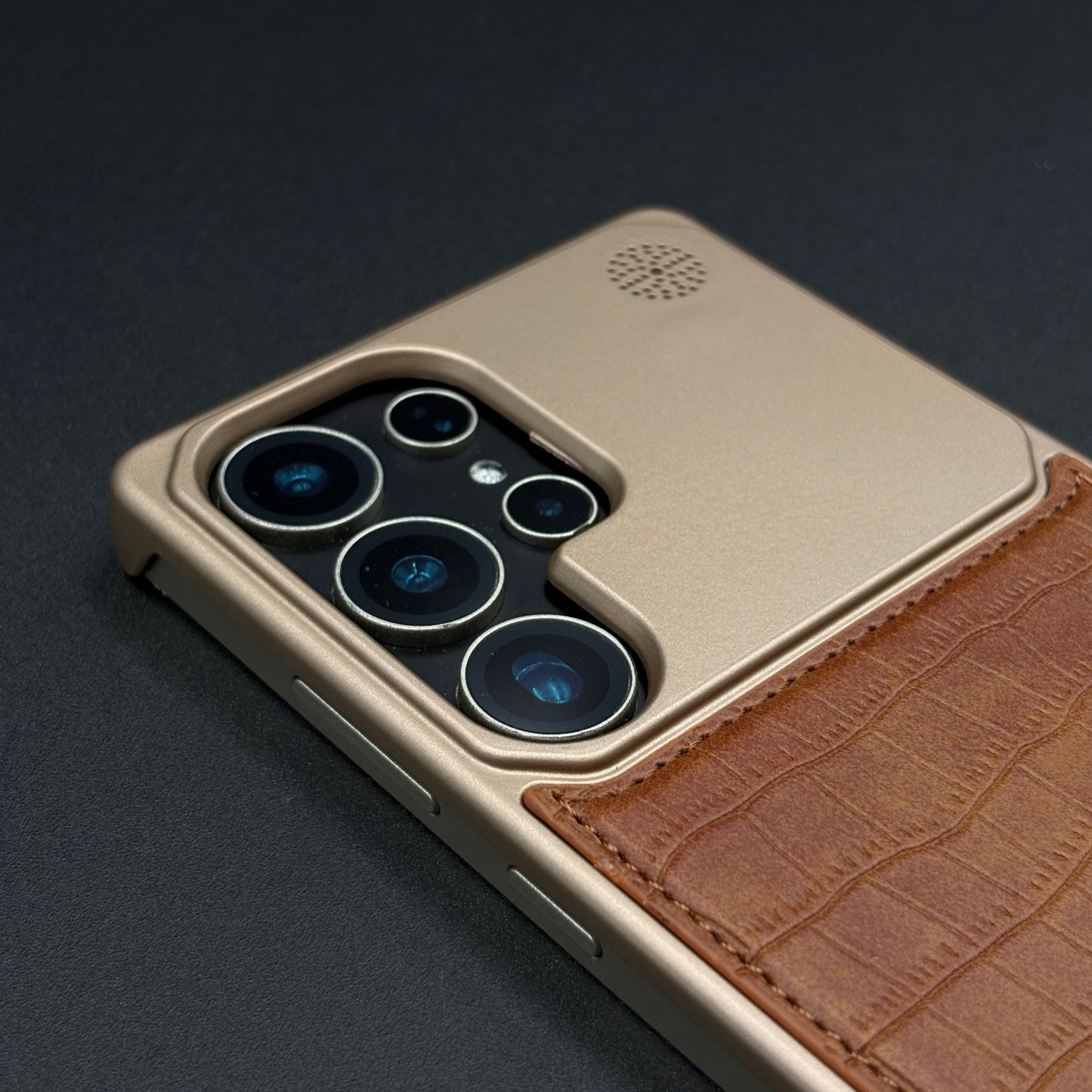 Croc Pattern Phone Case for Samsung Galaxy S24 Ultra | Aeroflex Borderless Frame | Real Feel Leather | MagSafe Compatible