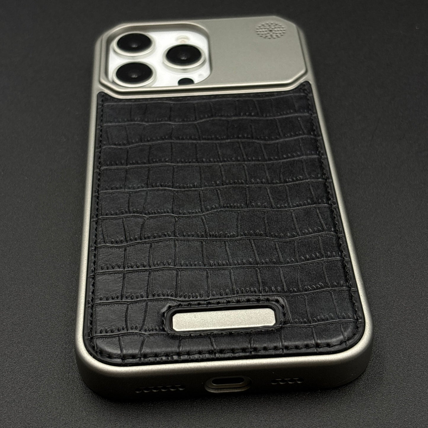 Croc Pattern Phone Case for iPhone Series | Aeroflex Borderless Frame | Real Feel Leather | MagSafe Compatible