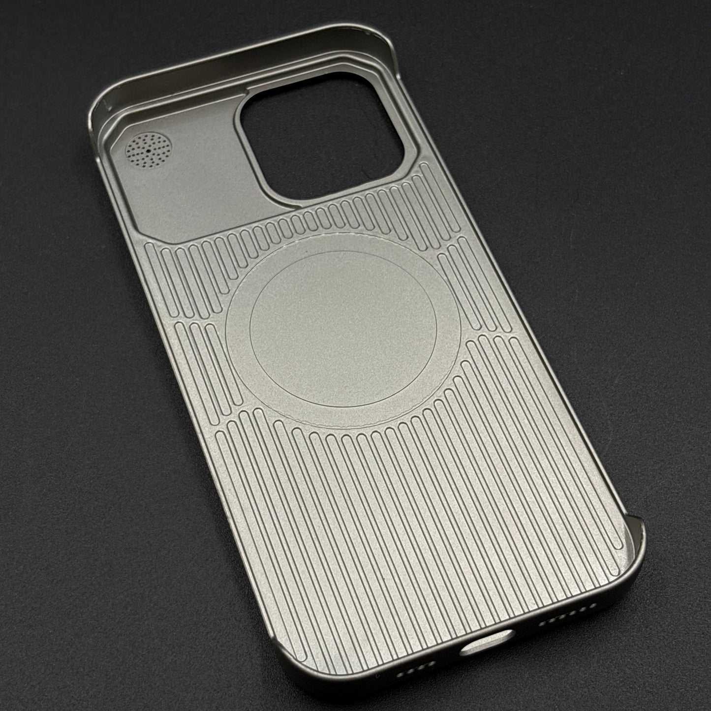 Croc Pattern Phone Case for iPhone Series | Aeroflex Borderless Frame | Real Feel Leather | MagSafe Compatible
