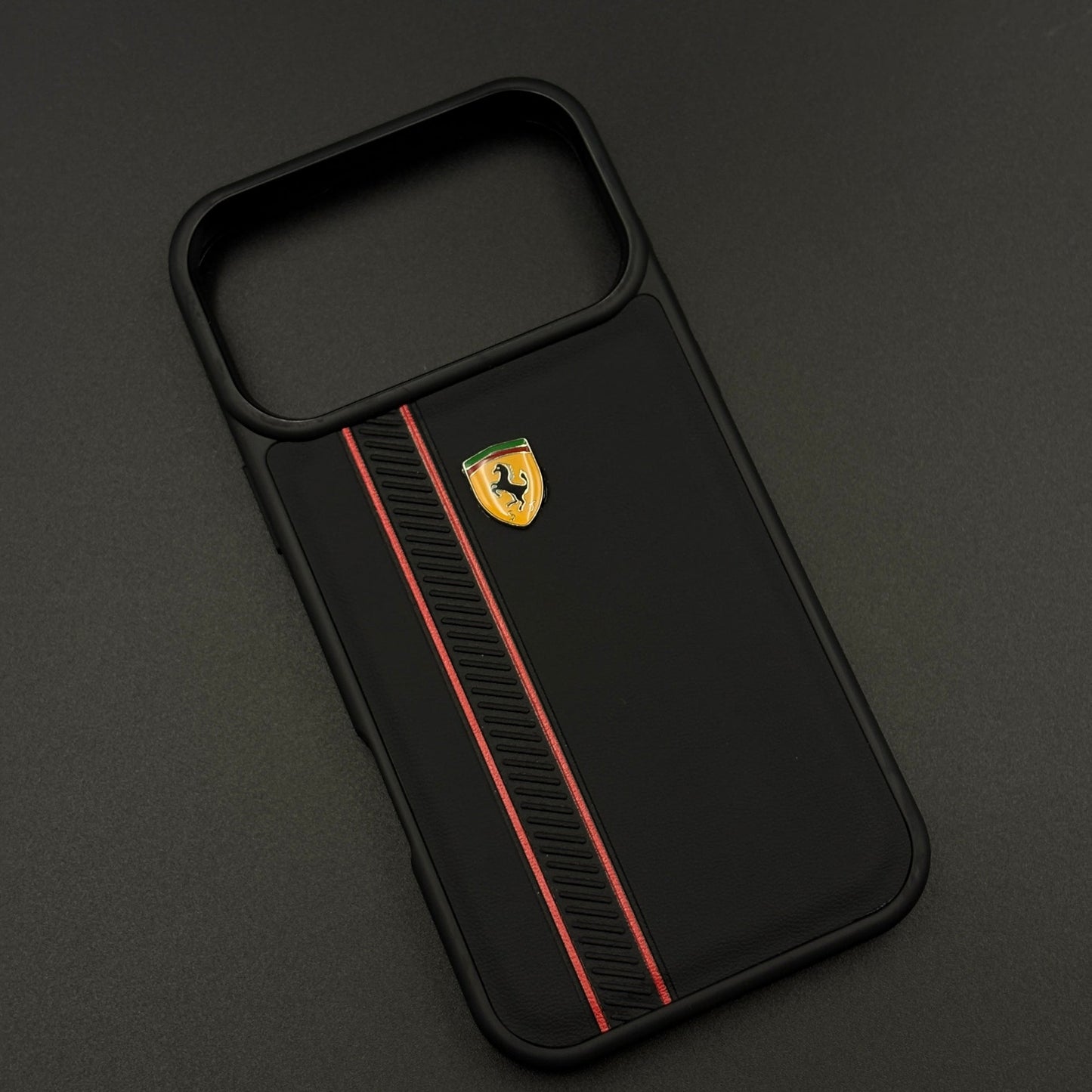 Luxury Sports Car FR Racing Red Stripe Case for iPhone 17 Series with Bold Black-and-Red Motorsport Finish