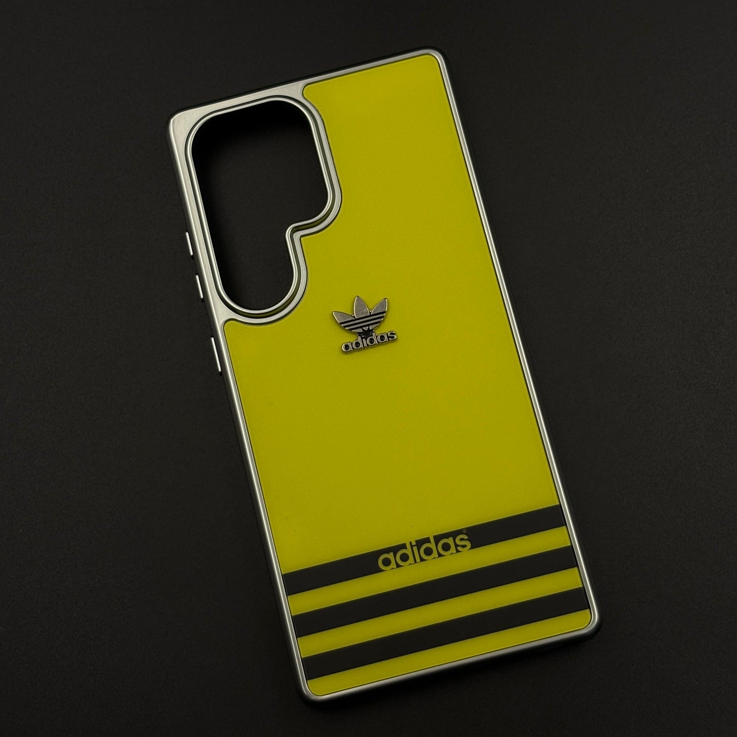 Luxury Sport Brand Style Metal Frame Yellow Stripe Case for Samsung Galaxy S25 Ultra