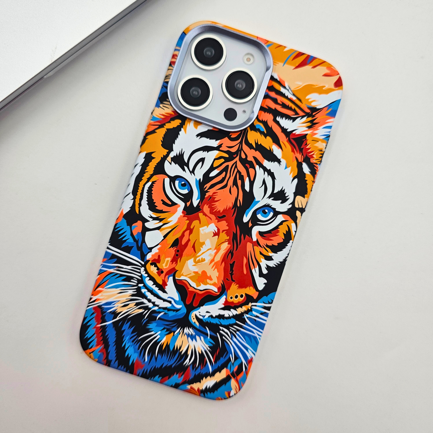 iPhone Series Tiger Premium Slim Case | Rare Aramid Texture Finish | Real Carbon Fibre Feel | Hidden MagSafe