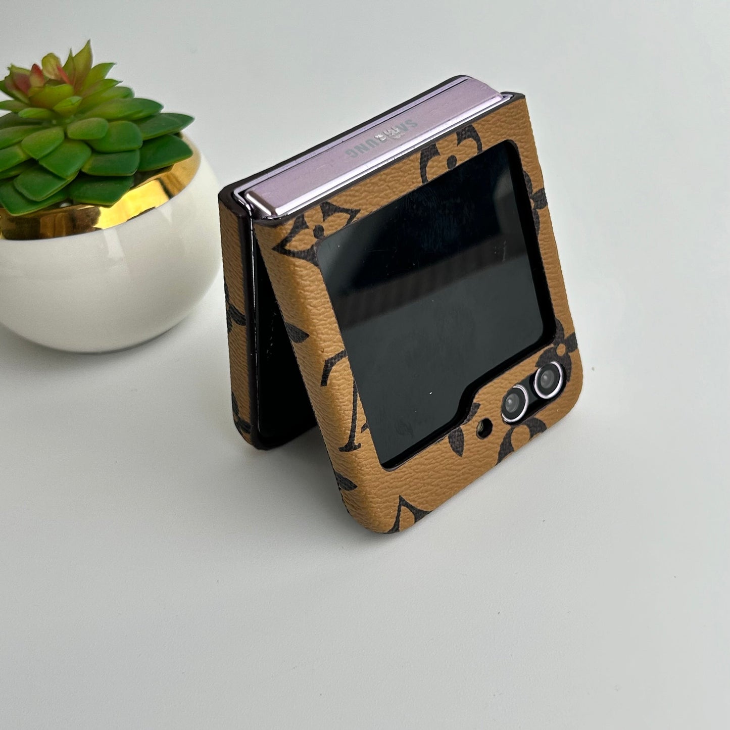 Samsung Galaxy Z Flip 7 FE Premium Luxury Brand Leather Card Holder Case Cover