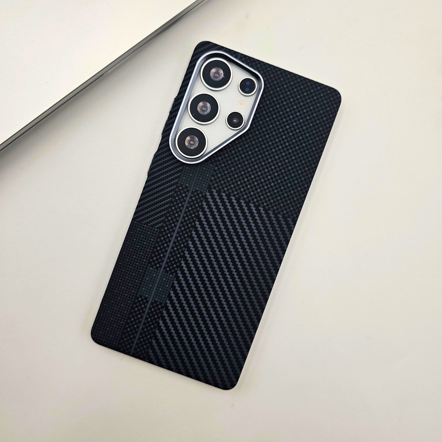 Samsung Galaxy S24 Ultra Black Pattern Premium Slim Case | Rare Aramid Texture Finish | Real Carbon Fibre Feel | Hidden MagSafe