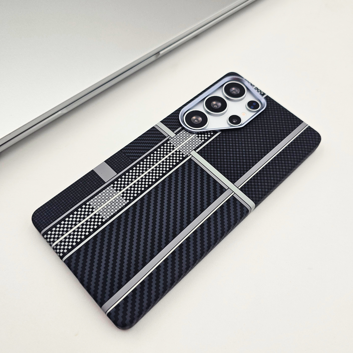 Samsung Galaxy S24 Ultra Striped Black Premium Slim Case | Rare Aramid Texture Finish | Real Carbon Fibre Feel | Hidden MagSafe