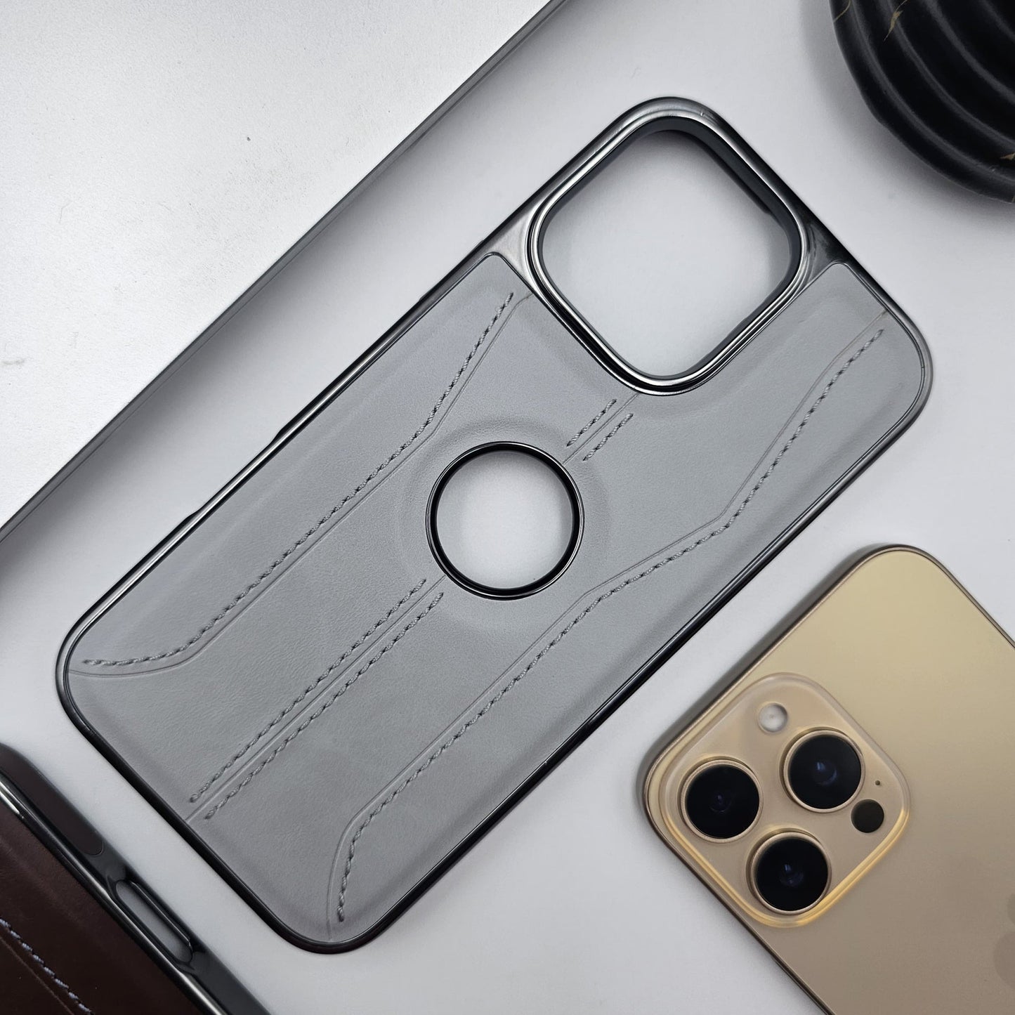 iPhone 3 Stripe Stitched Leather Case Minimalistic Design