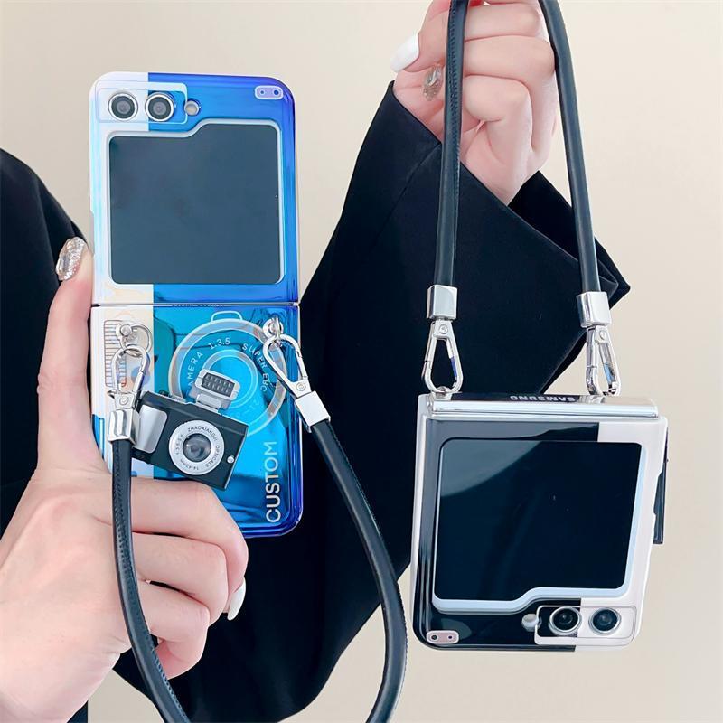 Vintage Camera Case with Flash & Sling for Samsung Galaxy Z Flip 7 FE | Retro Design | Functional LED Light