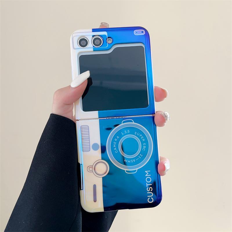 Vintage Camera Case with Flash & Sling for Samsung Galaxy Z Flip 7 FE | Retro Design | Functional LED Light