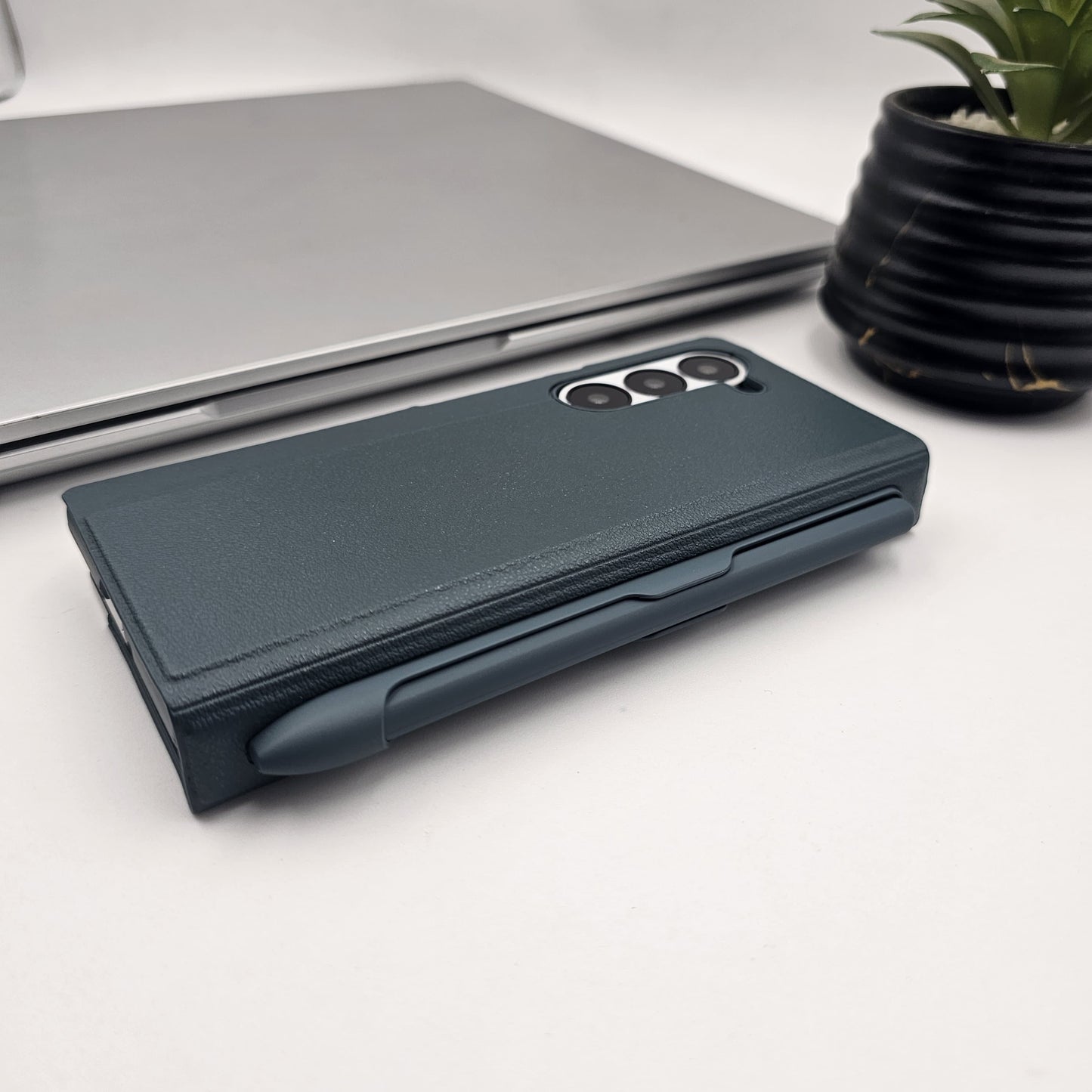 Samsung Galaxy Z Fold 6 PU Leather Kickstand Flip Case