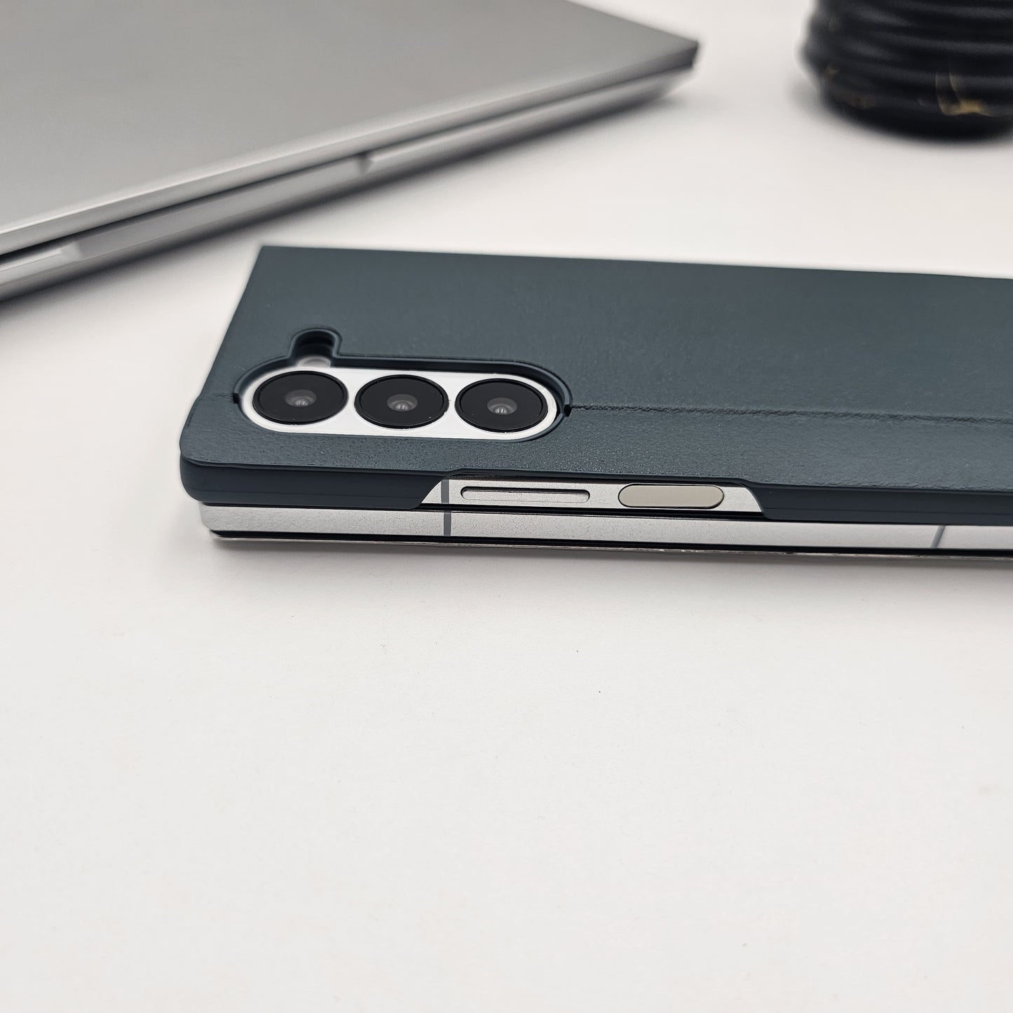 Samsung Galaxy Z Fold 6 PU Leather Kickstand Flip Case