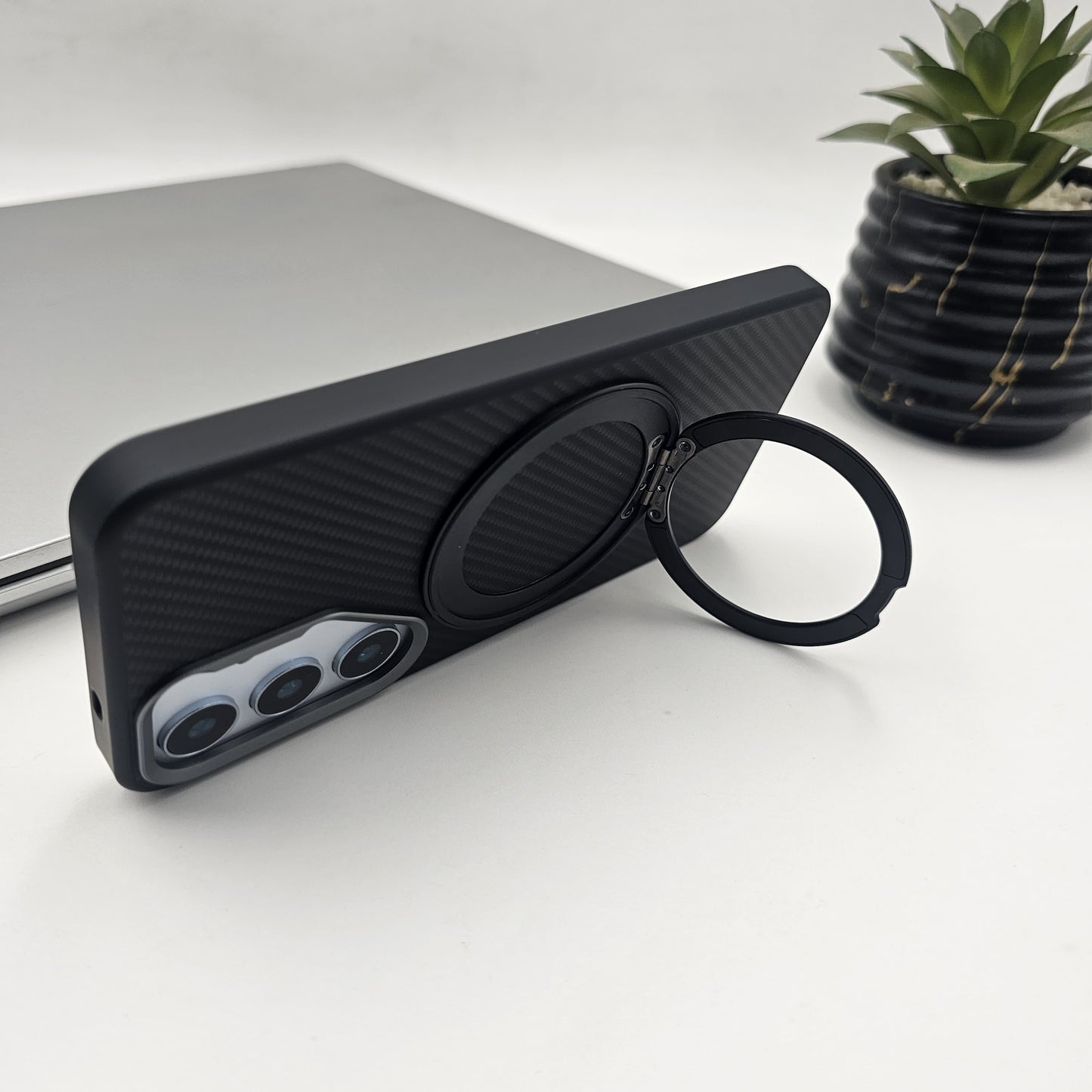 Samsung Galaxy S24 Carbon Fibre With Magnetic Magsafe Ring Stand Case