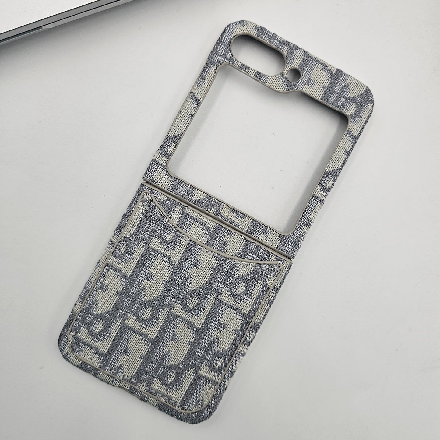 Samsung Galaxy Z Flip 7 FE CD Embroidery Cardholder Luxury Case