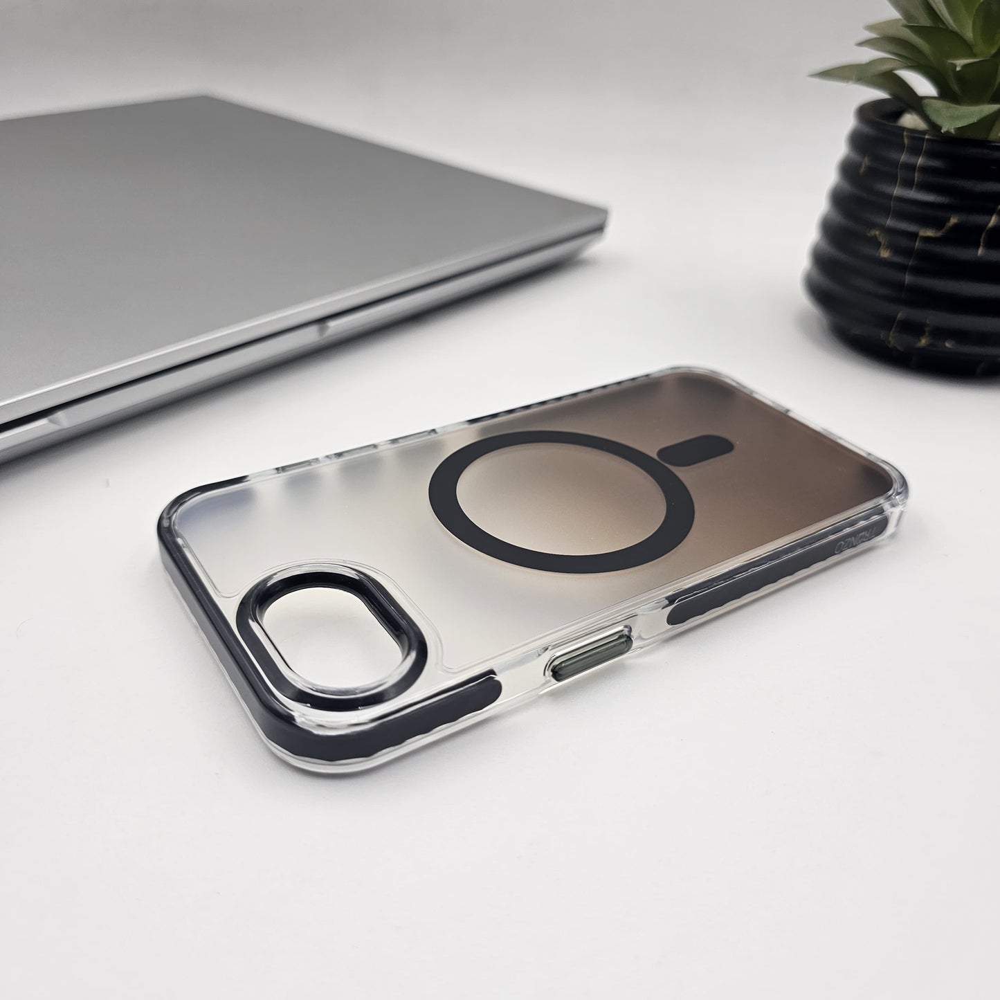 iPhone 16E Non Yellow OG Gradual Premium Matte Magsafe Case