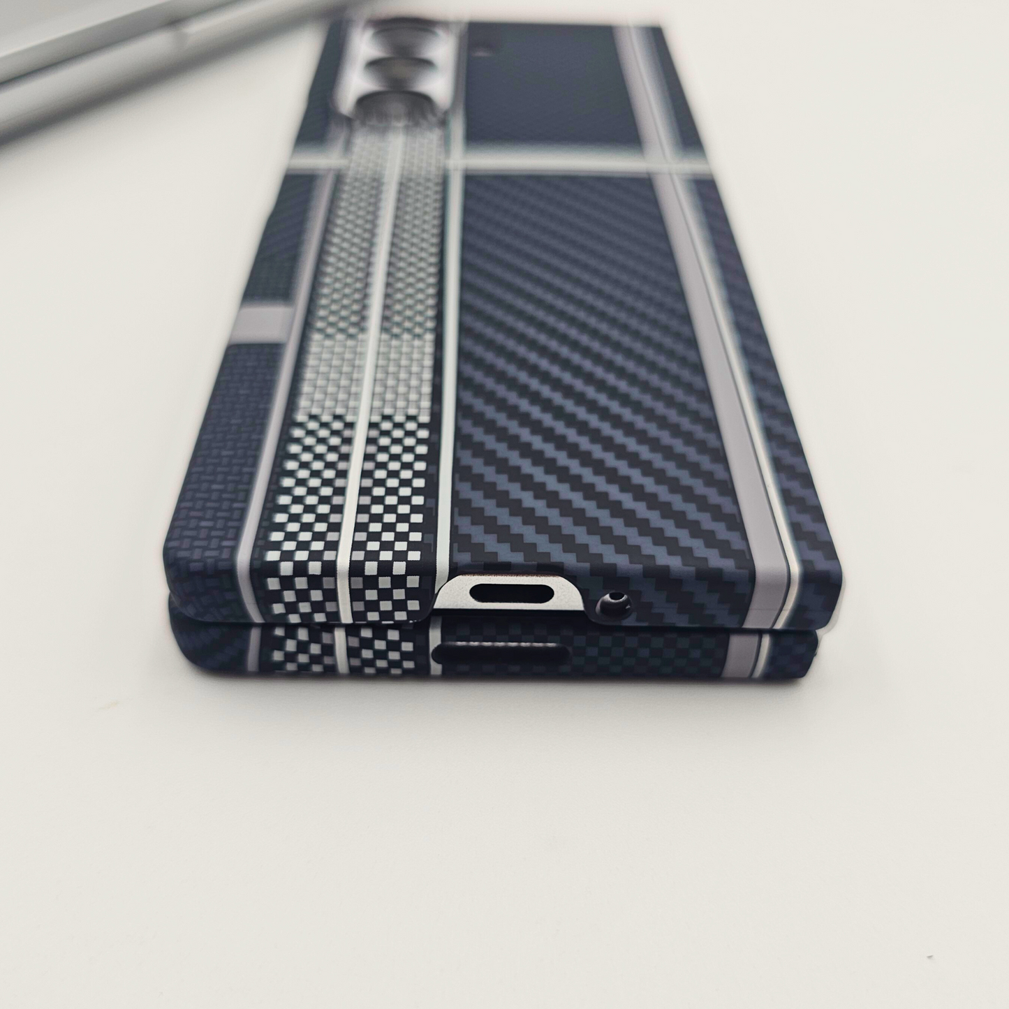 Striped Black Premium Slim Case for Samsung Galaxy Z Fold 8 Ultra | Rare Aramid Texture Finish | Real Carbon Fibre Feel | Hidden MagSafe