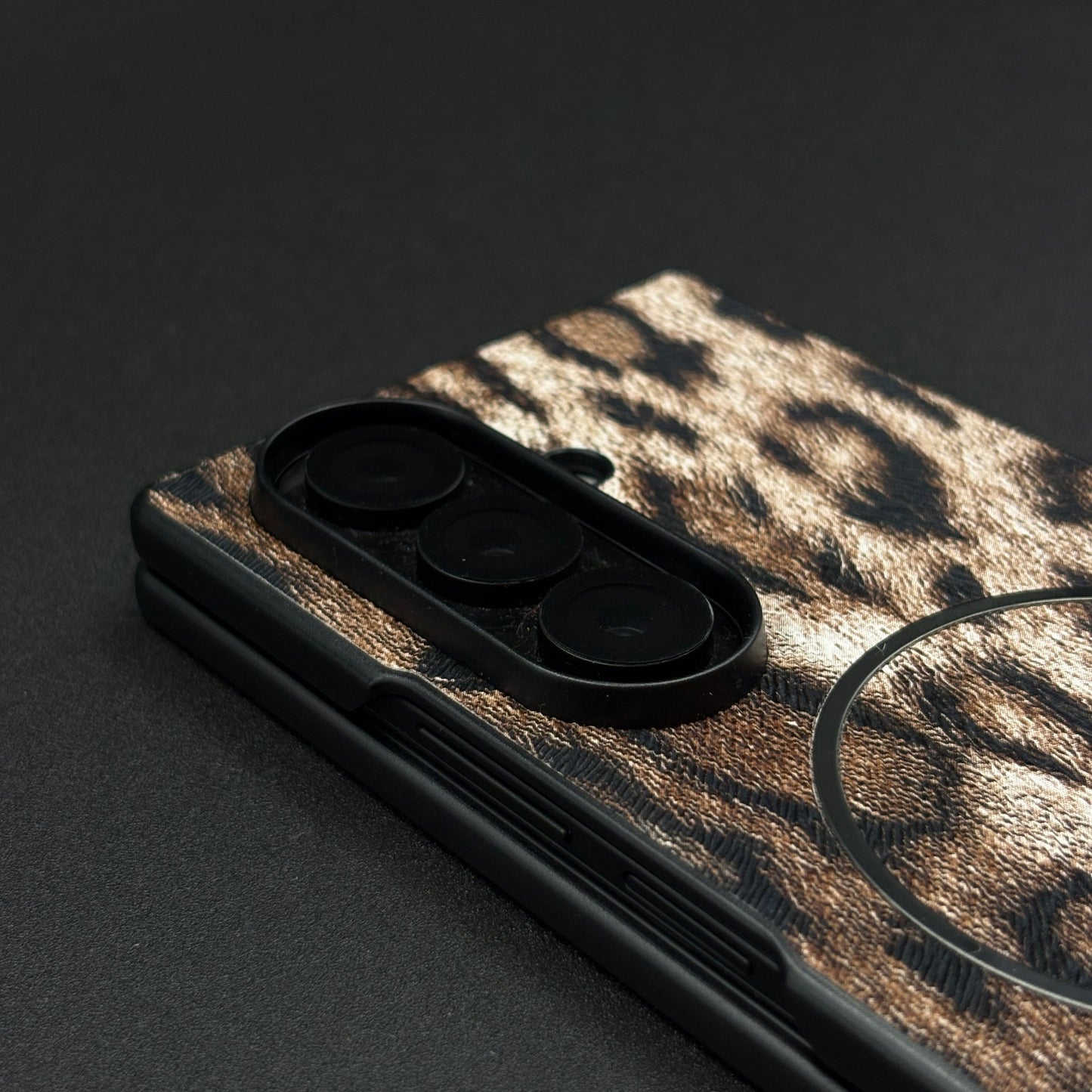 Leopard Print PU Leather Case for Samsung Galaxy Z Fold 7 | MagSafe Compatible | Bold Feel | Stylish Protection