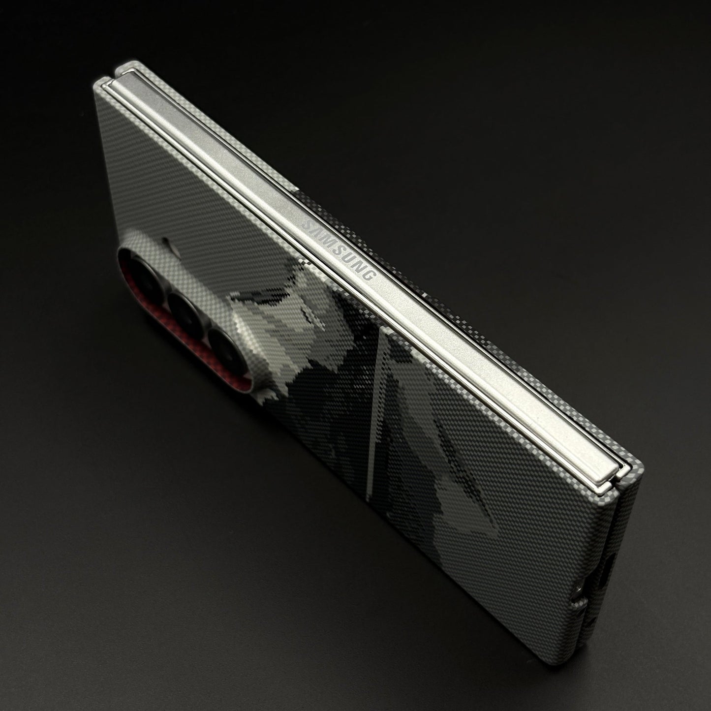 Aramid Texture Case Stripe Pattern Mountain for Samsung Galaxy Z Fold 8 Ultra Carbon Fibre Feel | Hidden MagSafe | Ultra Slim Fit