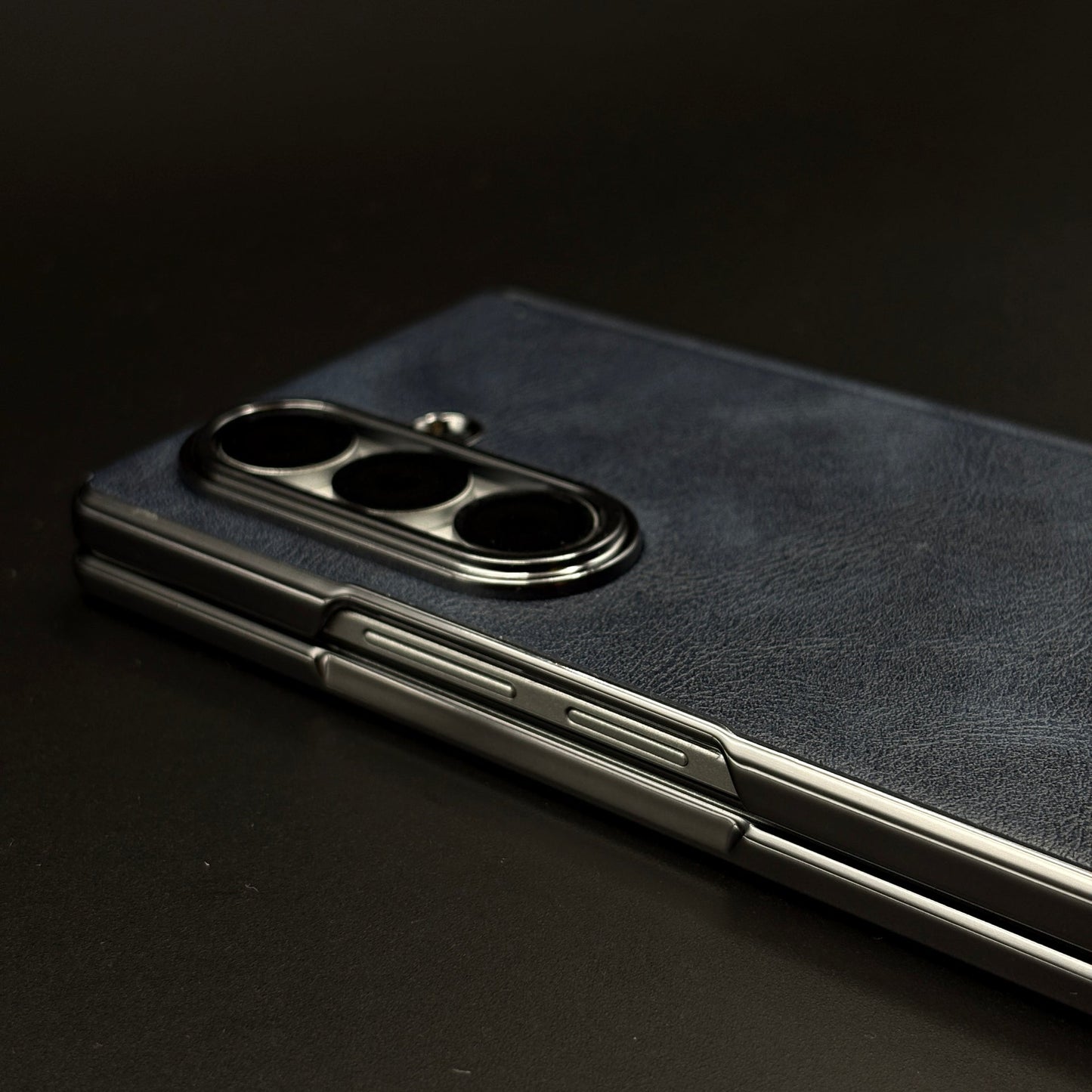 Protective Leather Case for Samsung Galaxy Z Fold 6 | Carbon Fibre Feel  | Front Display & Hinge Guard | Luxury Edition