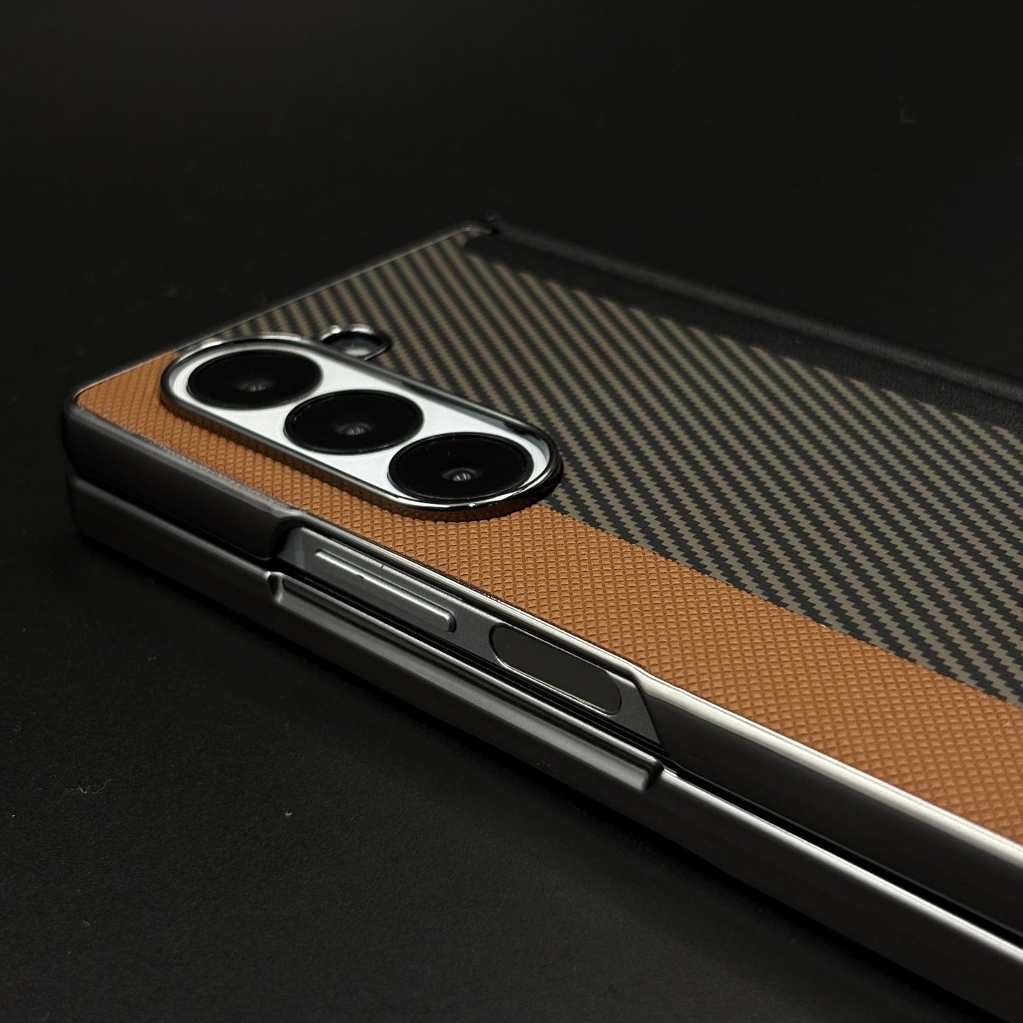 Dual Shade Carbon Fibre Case for Samsung Galaxy Z Fold 7 | Front Display & Hinge Guard | Luxury Edition