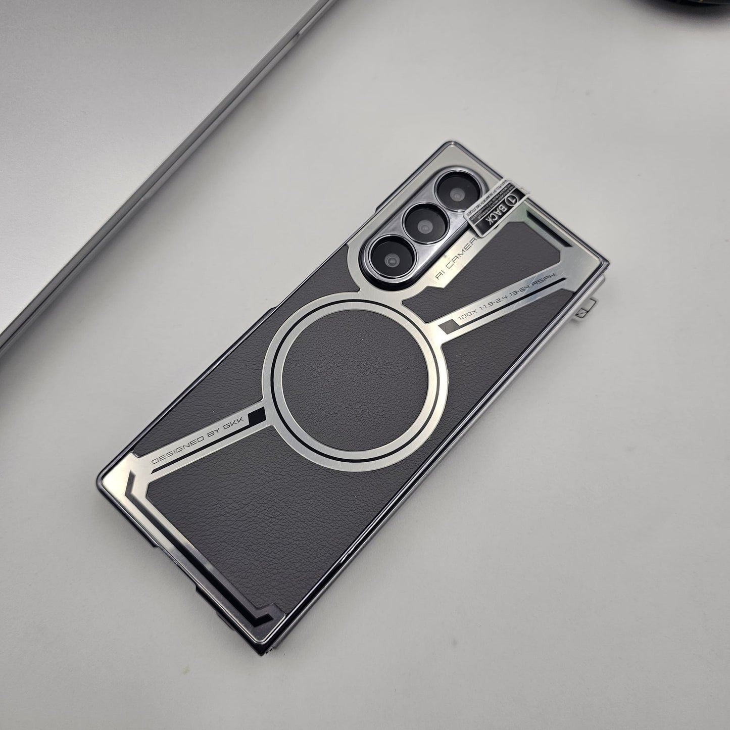 Samsung Galaxy Z Fold 6 Luxury Electroplated Magnetic Magsafe Case