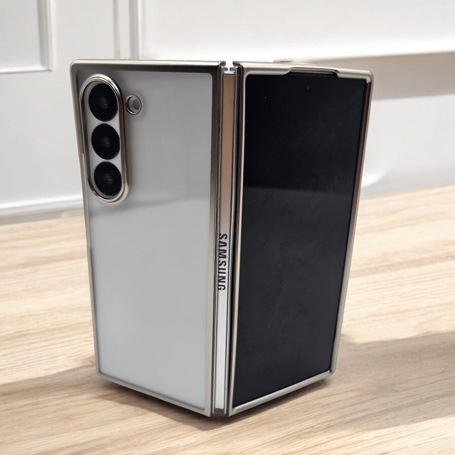 Transparent Case Non Yellow Chrome Case for Samsung Galaxy Z Fold 7
