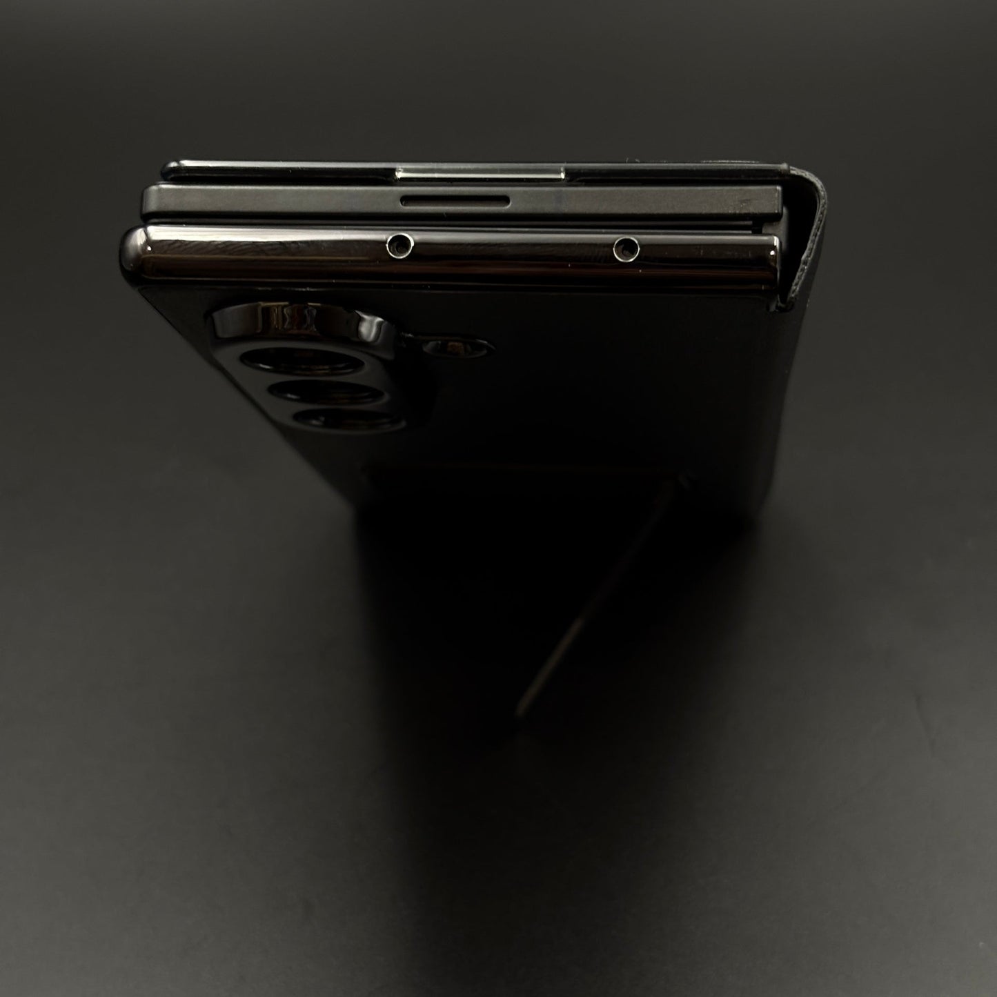 Leather Case with Flip Cover for Samsung Galaxy Z Fold 7 | Robust Metal Kickstand | Elegant Touch