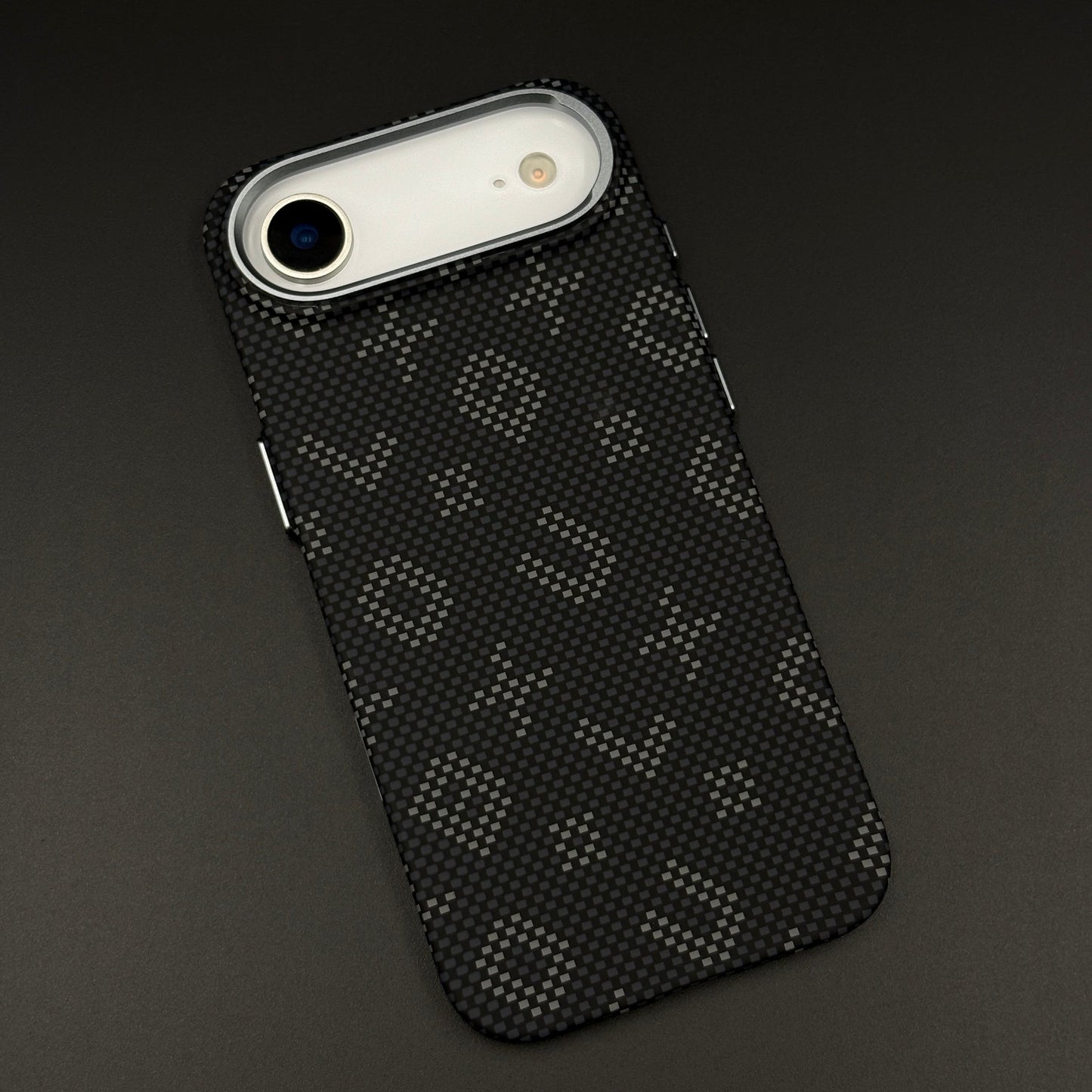 Glow in the Dark Aramid Fiber Phone Case Cover for iPhone 17 Air | Hidden Magsafe | Luminous Design
