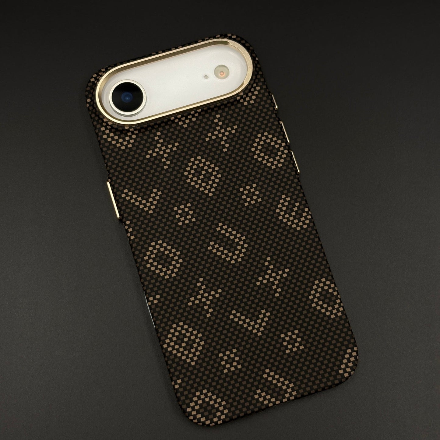 Glow in the Dark Aramid Fiber Phone Case Cover for iPhone 17 Air | Hidden Magsafe | Luminous Design