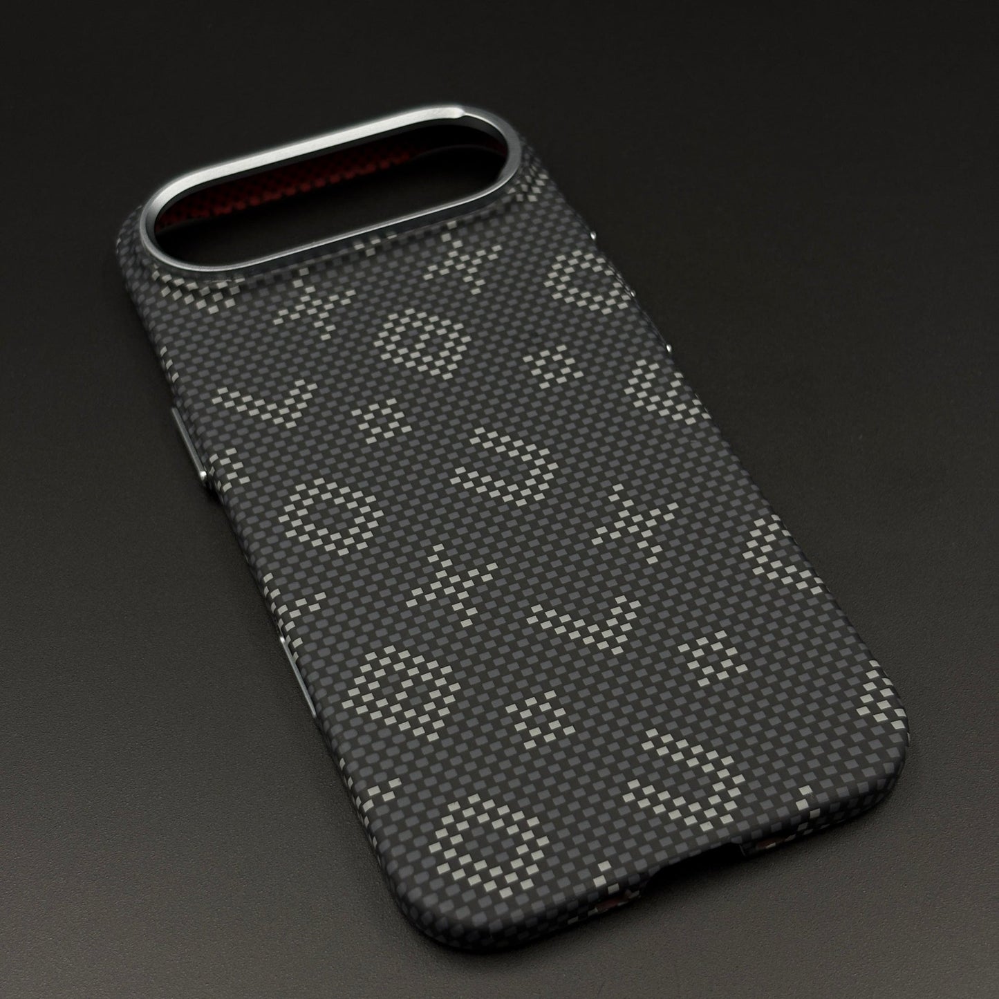 Glow in the Dark Aramid Fiber Phone Case Cover for iPhone 17 Air | Hidden Magsafe | Luminous Design