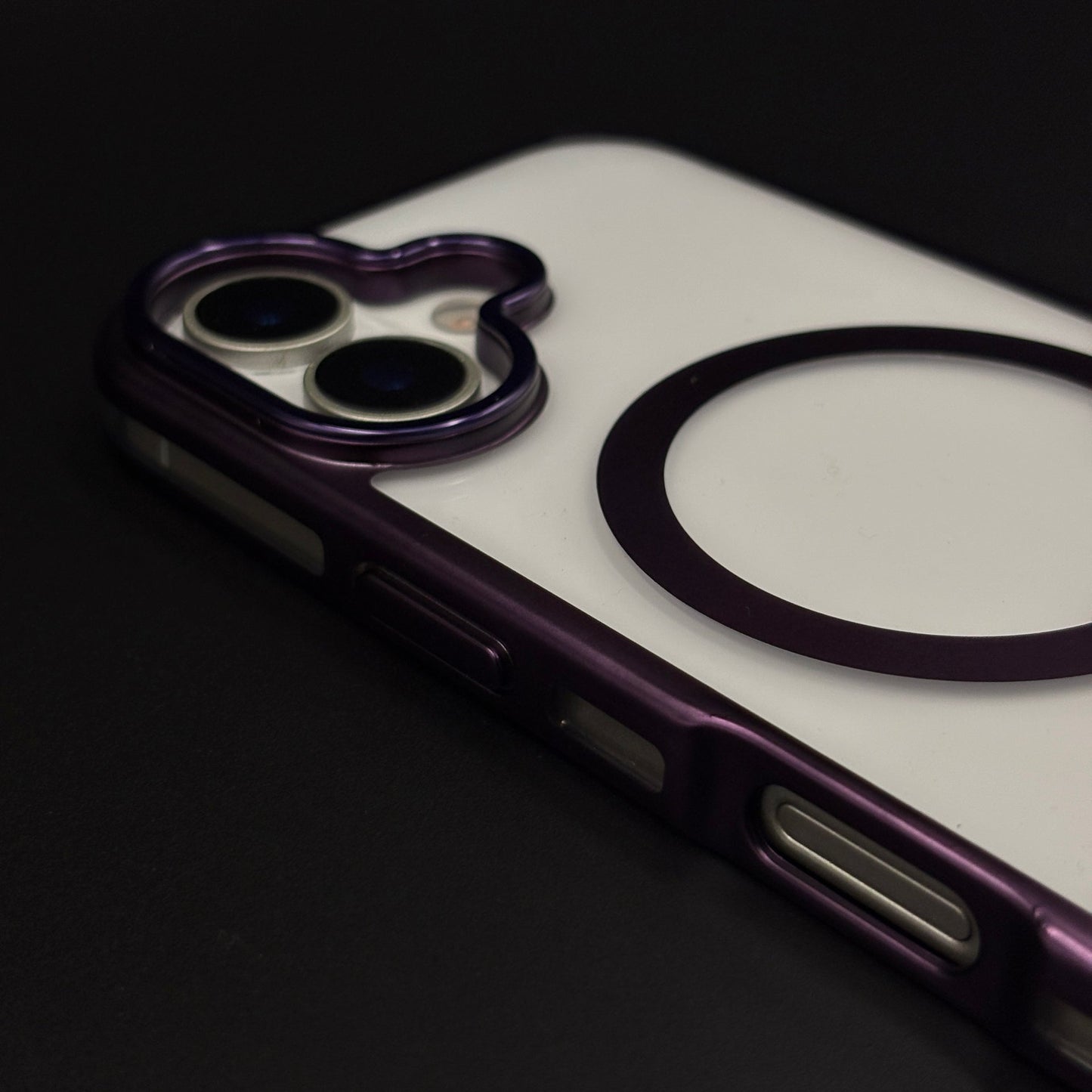Anti-Yellow Clear MagSafe Phone Case Cover with Camera Bump for iPhone 17