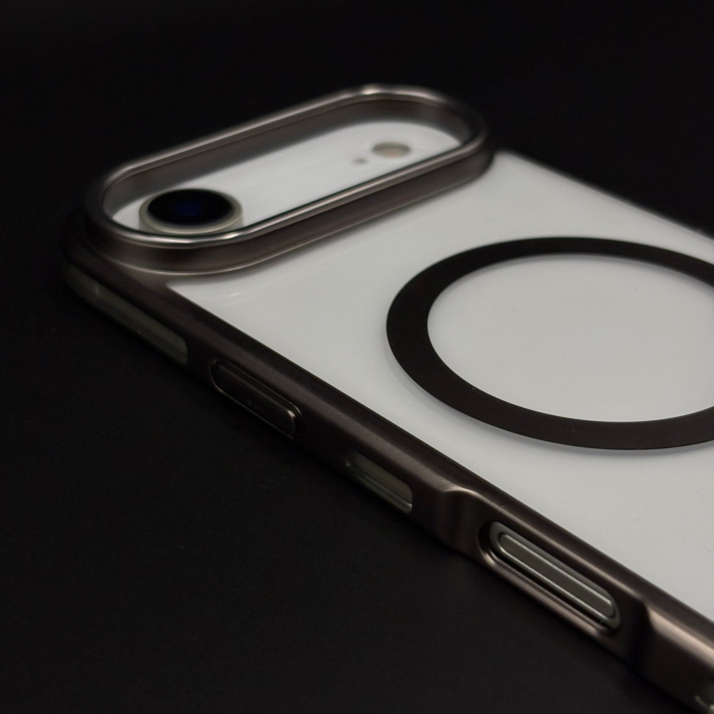 Anti-Yellow Clear MagSafe Phone Case Cover with Camera Bump for iPhone 17 Air