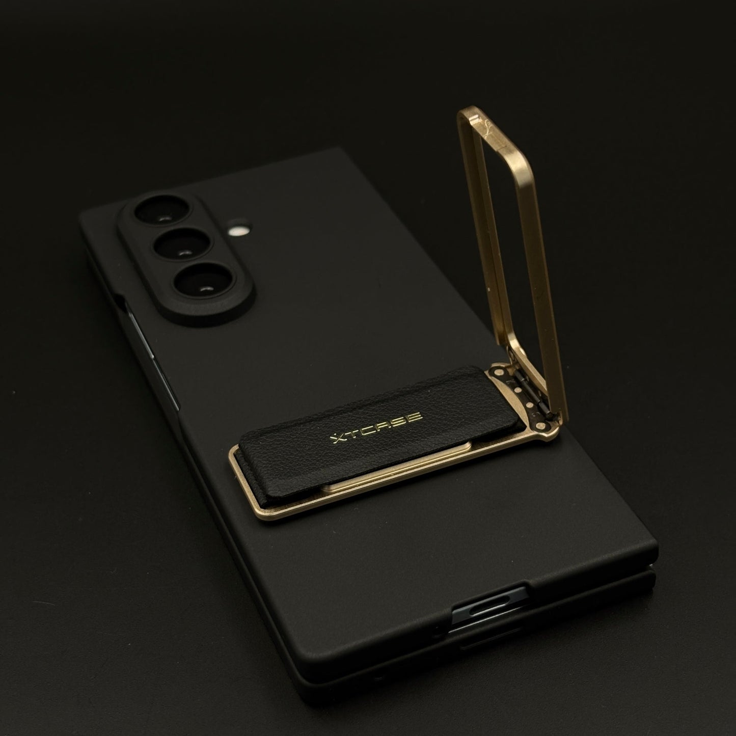 Minimalist Metal Kickstand Case for Samsung Galaxy Z Fold 7 | Slim Premium Protection