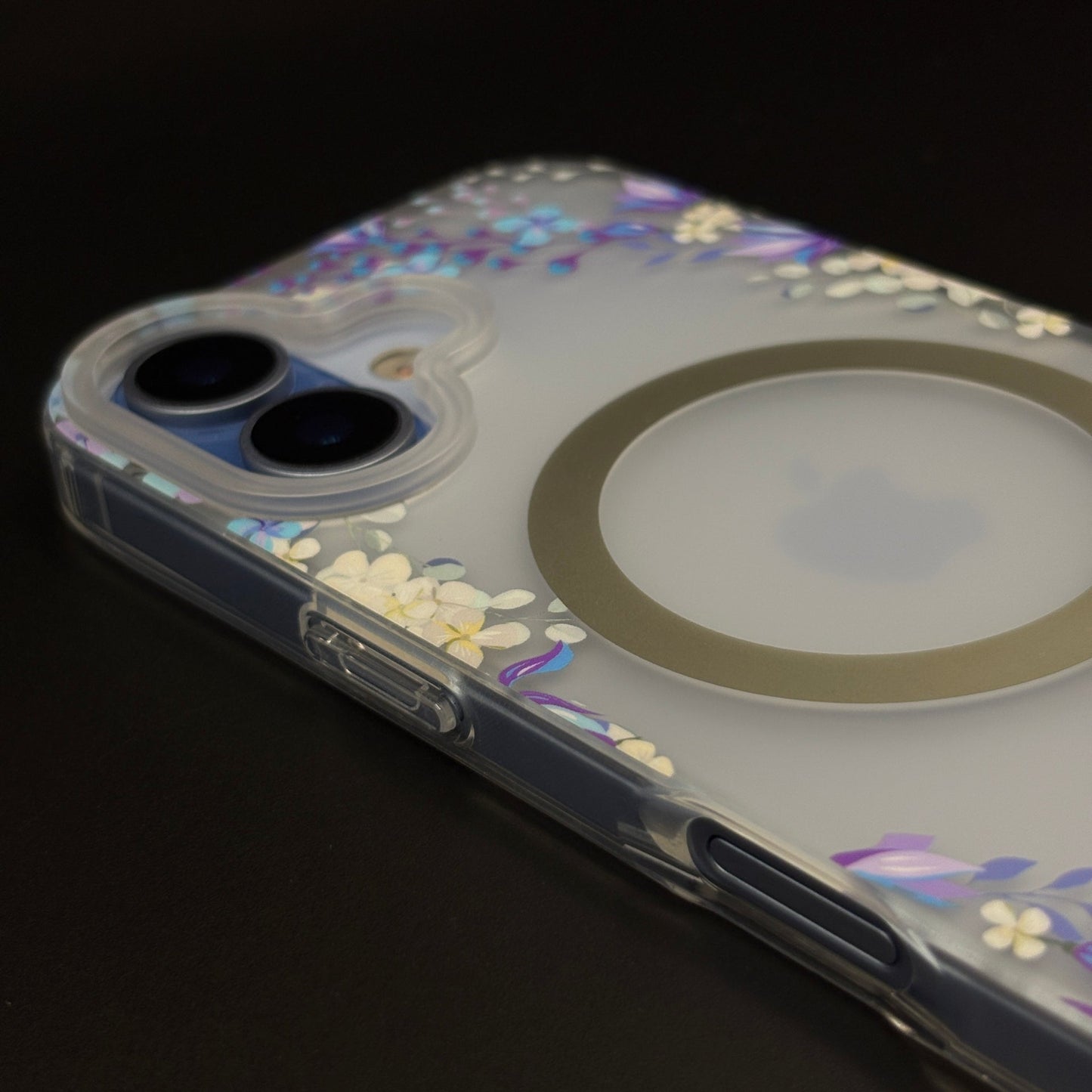 Floral MagSafe Clear Case for iPhone 17 | Anti-Yellow Botanical Back Cover