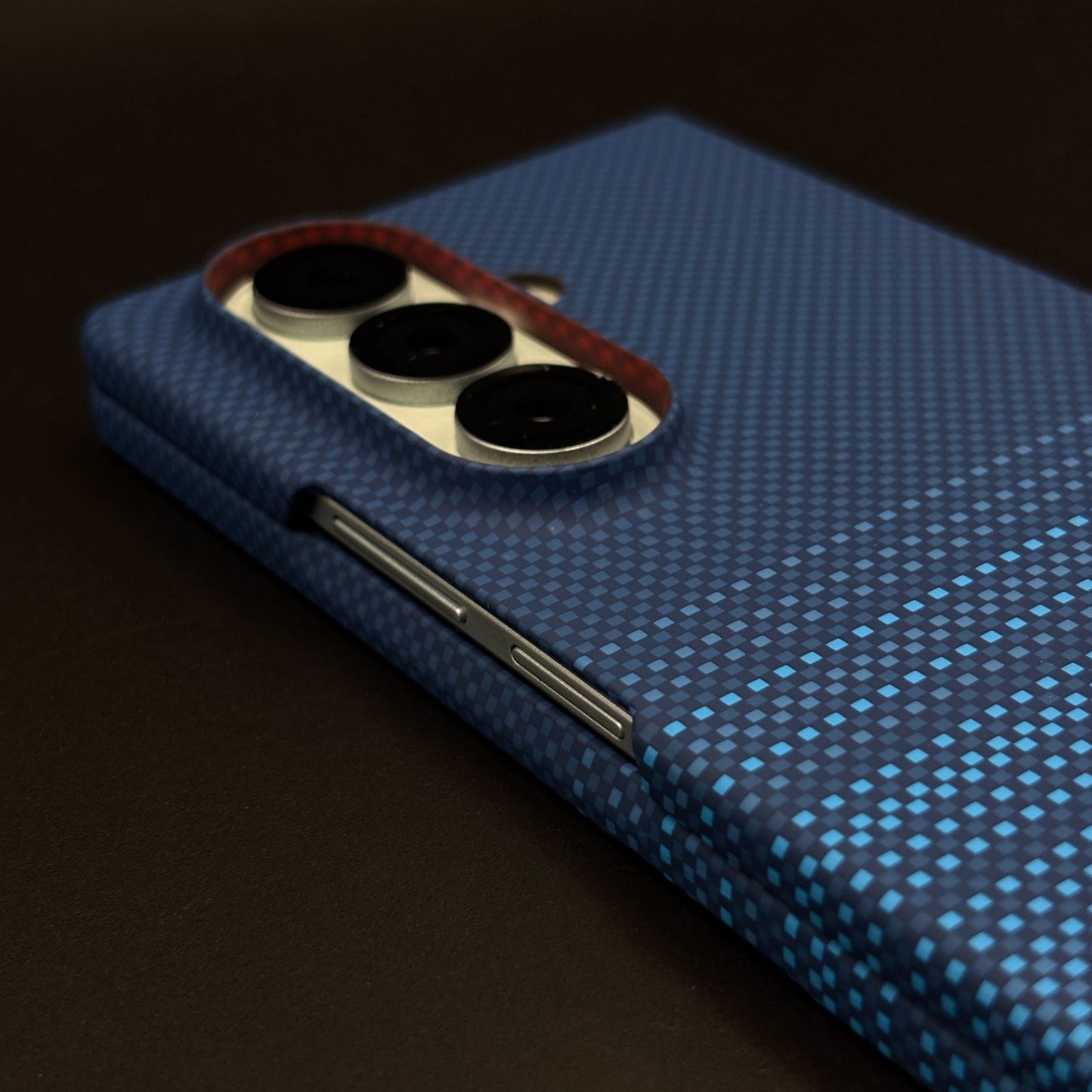 Aramid Texture Case Midnight Blue Stripe for Samsung Galaxy Z Fold 8 Ultra Carbon Fibre Feel | Hidden MagSafe | Ultra Slim Fit