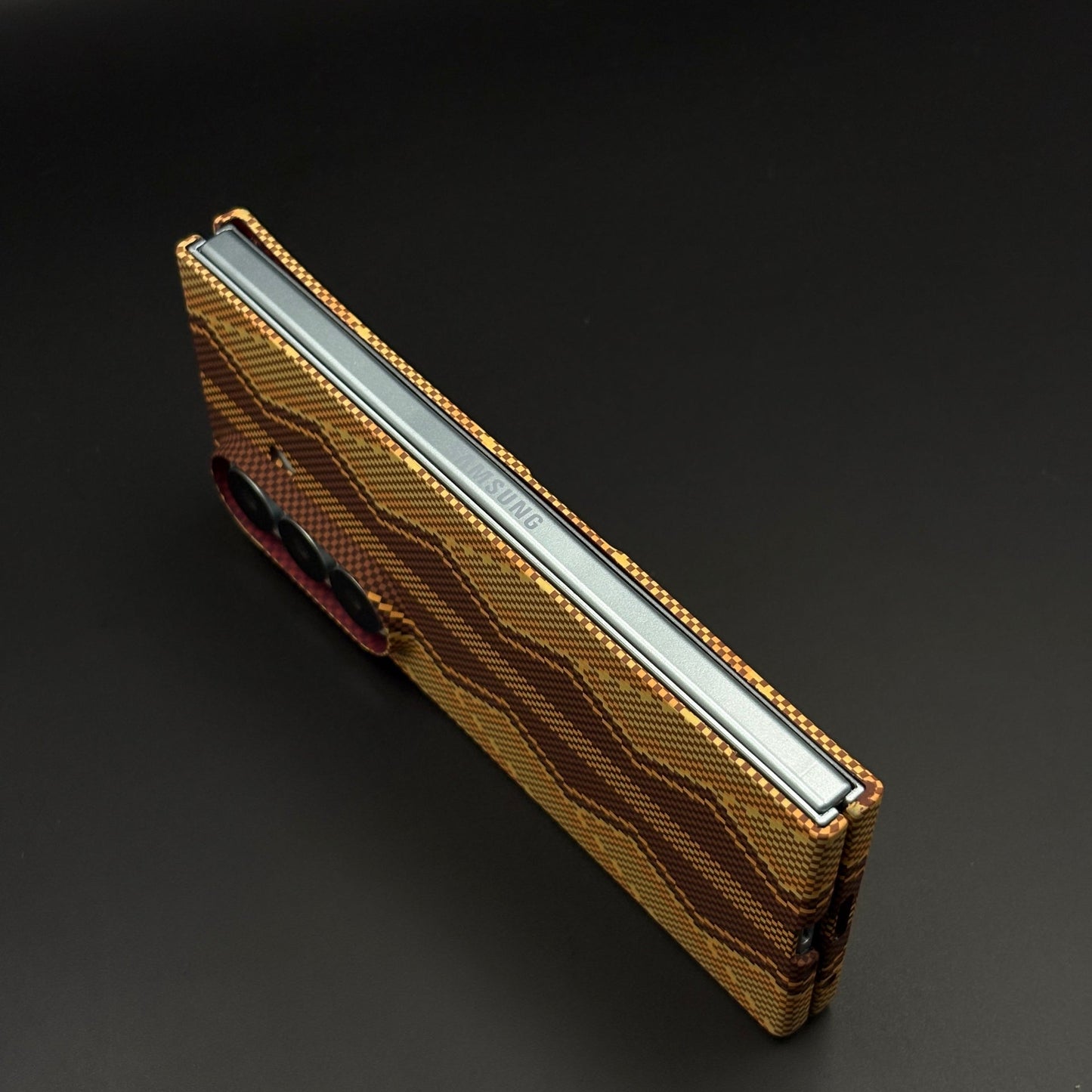 Aramid Texture Case Desert Brown Zigzag for Samsung Galaxy Z Fold 7 Carbon Fibre Feel | Hidden MagSafe | Ultra Slim Fit