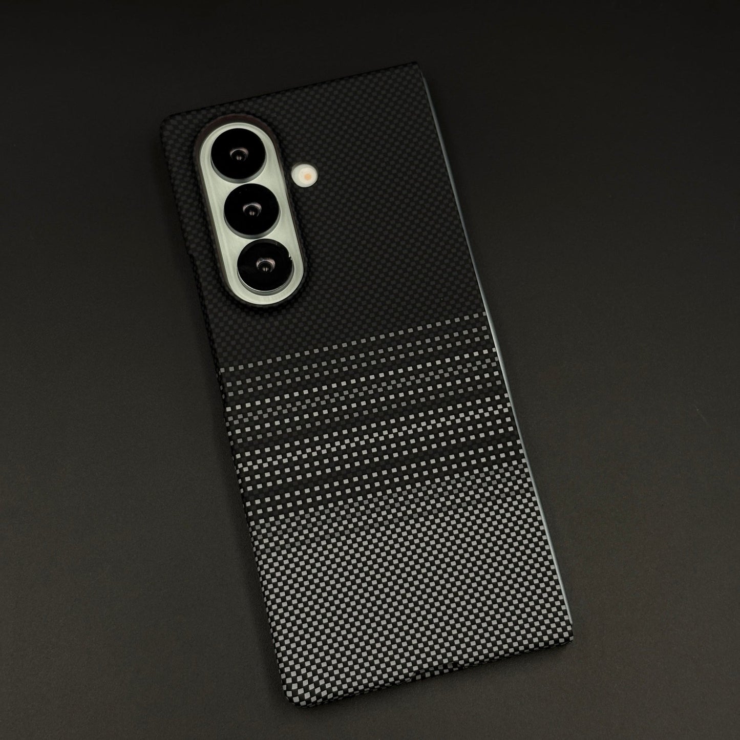 Aramid Texture Case Shadow Gray Stripe for Samsung Galaxy Z Fold 8 Ultra Carbon Fibre Feel | Hidden MagSafe | Ultra Slim Fit