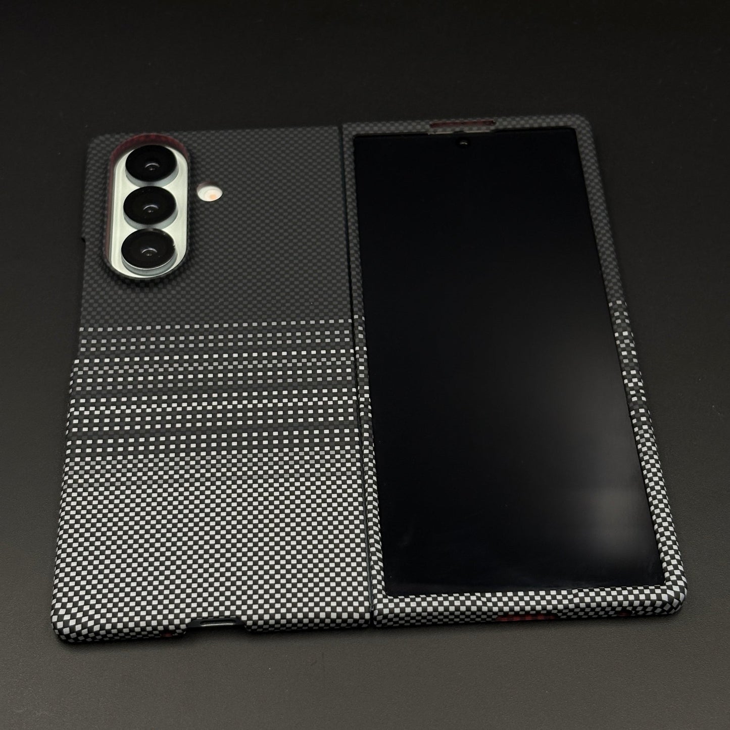 Aramid Texture Case Shadow Gray Stripe for Samsung Galaxy Z Fold 8 Ultra Carbon Fibre Feel | Hidden MagSafe | Ultra Slim Fit