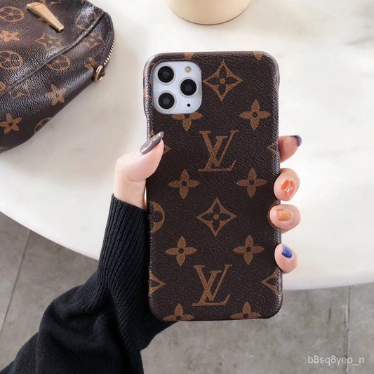 iPhone 16 Series Luxury Leather Brand Phone Case Cover Brown