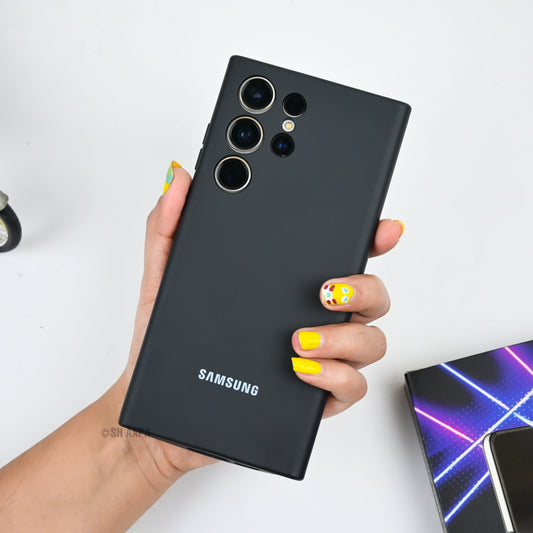 Smooth & Silky Silicone Case - Samsung Galaxy S22 Ultra