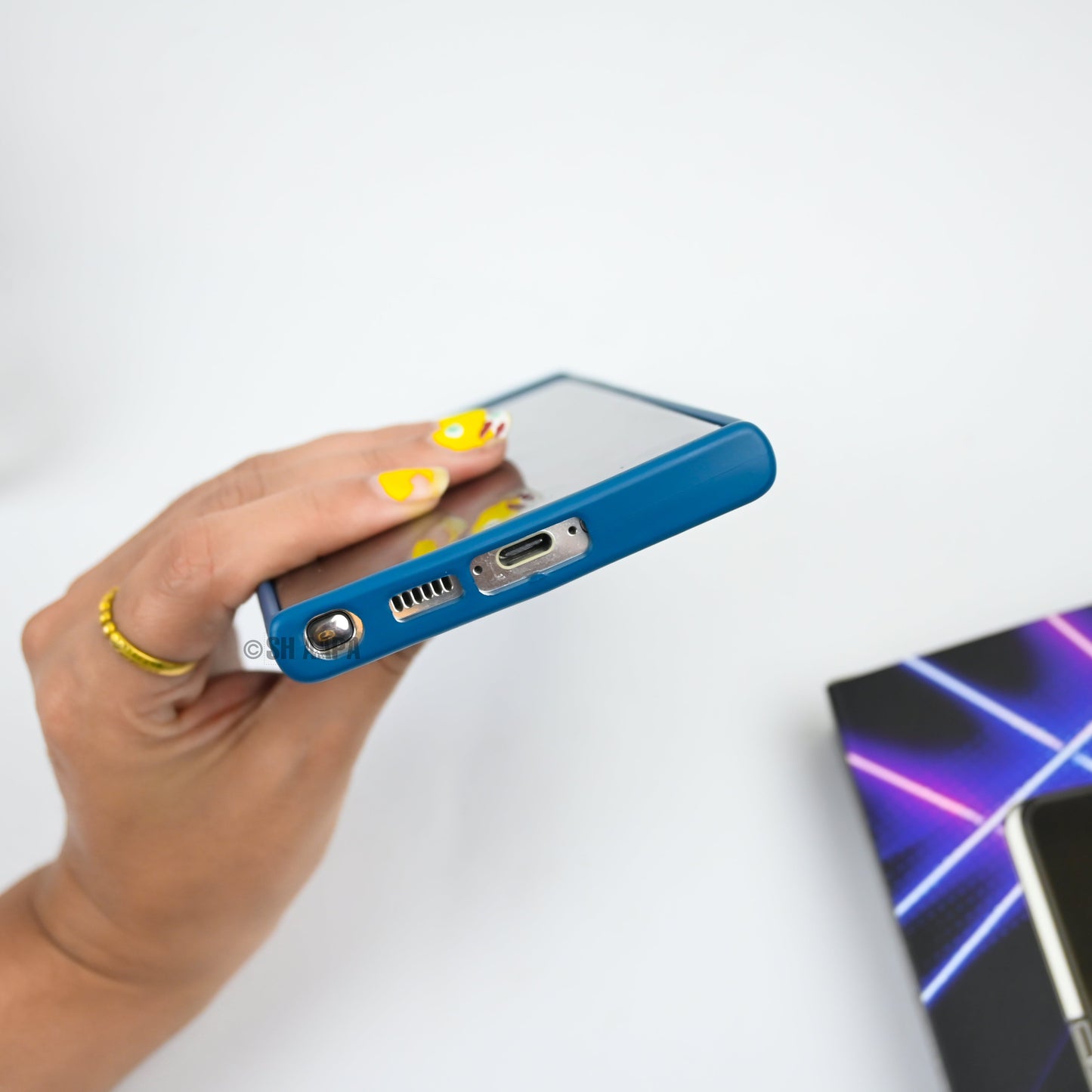 Smooth & Silky Silicone Case - Samsung Galaxy S22 Ultra