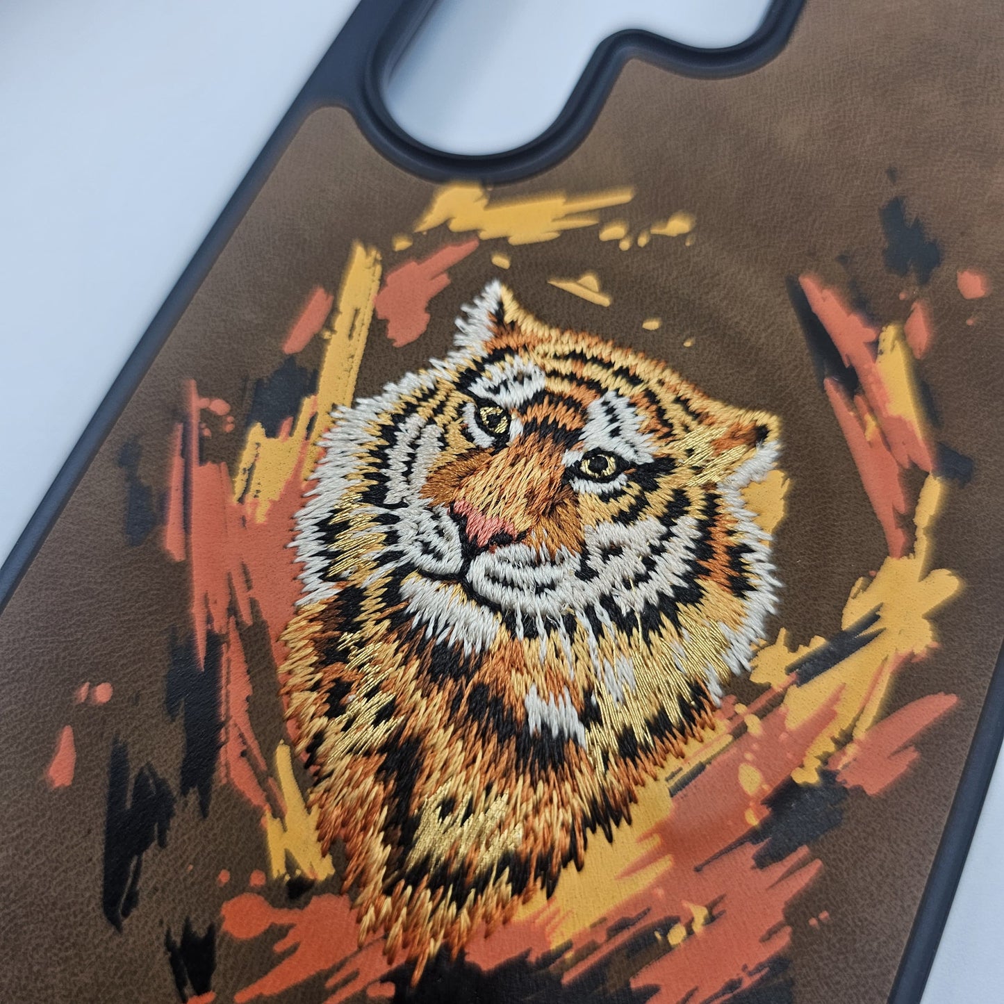 Samsung Galaxy S25 Ultra Animal Embroiderey Leather Magsafe Case