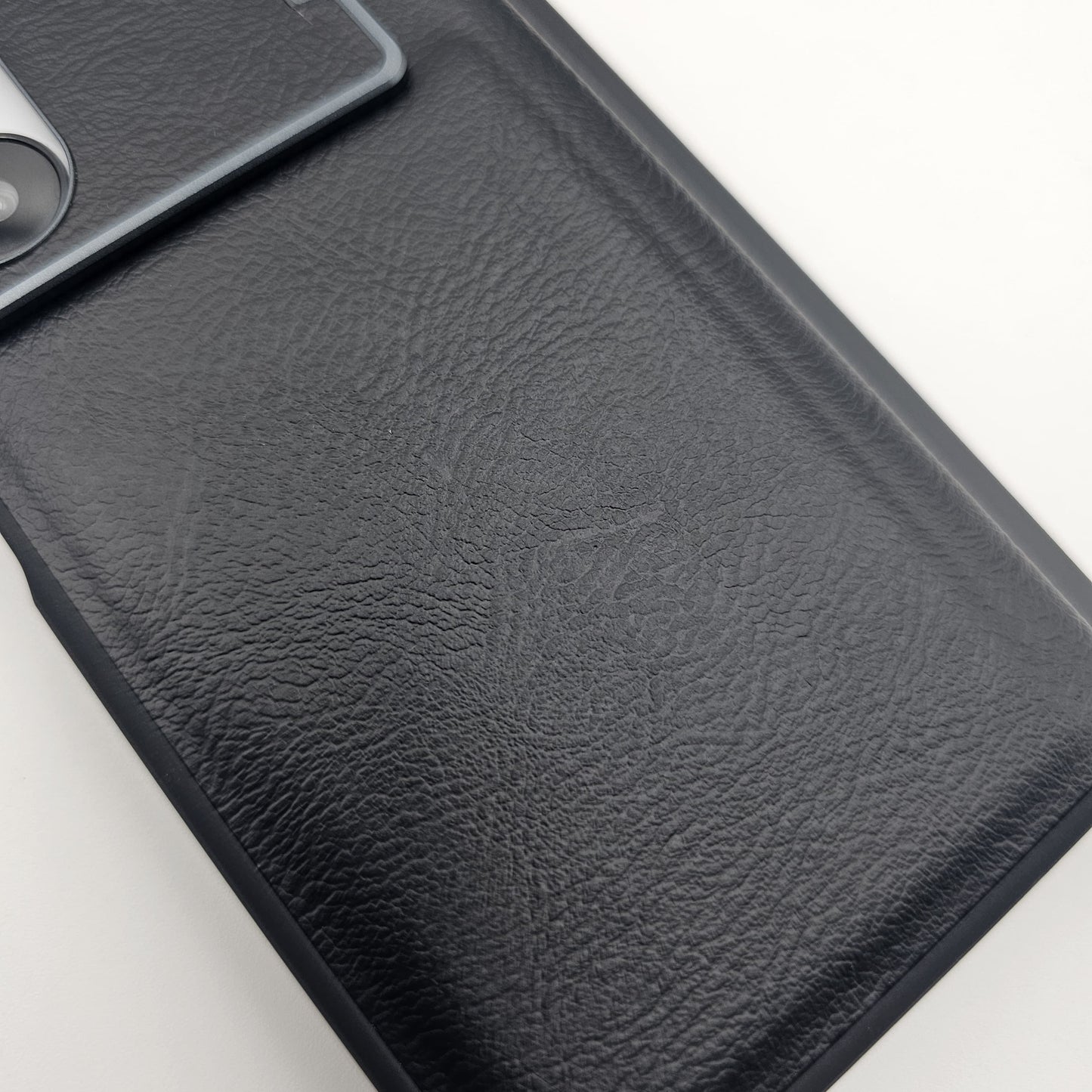 Samsung Galaxy Z Fold 6 Flip Card Holder S Pen Holder Foldable Metal Stand Case