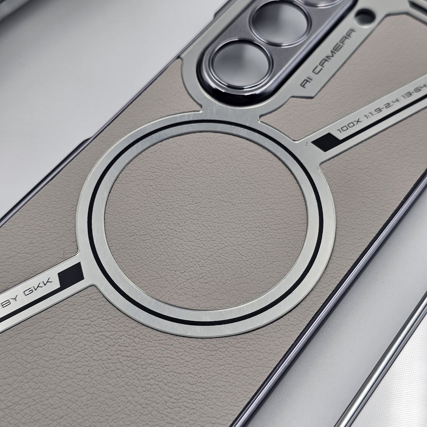 Samsung Galaxy Z Fold 6 Luxury Electroplated Magnetic Magsafe Case