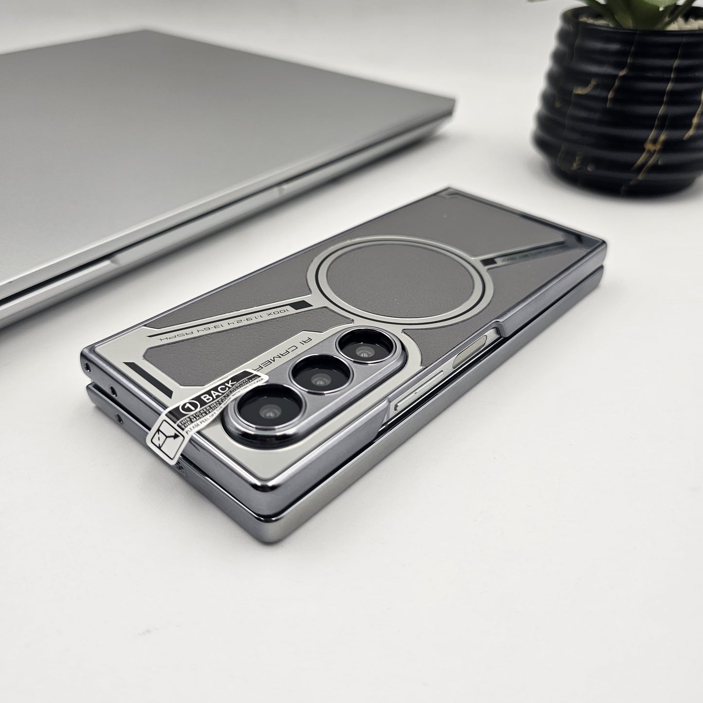 Samsung Galaxy Z Fold 6 Luxury Electroplated Magnetic Magsafe Case