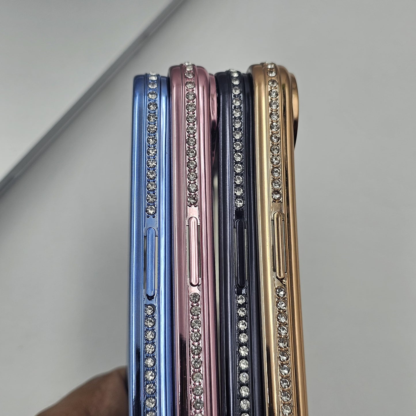 iPhone 16E Luxury Side Diamond Shimmer Magsafe Case