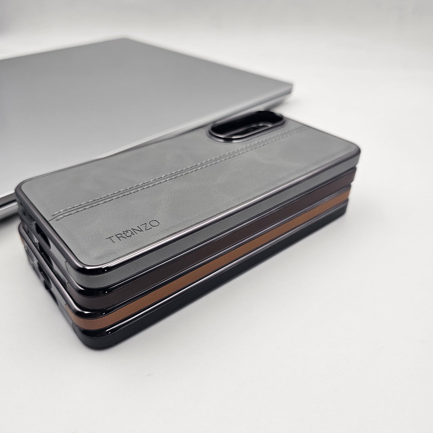 Samsung Galaxy S25 Edge Centre Stitched Leather Chrome Case