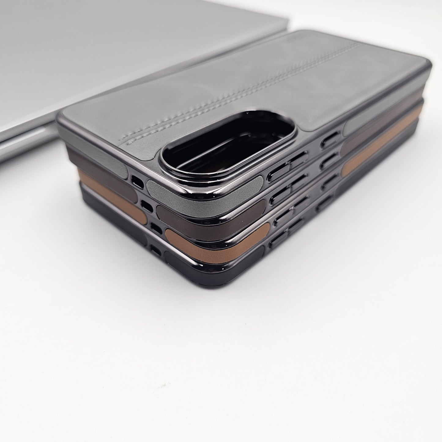 Samsung Galaxy S25 Edge Centre Stitched Leather Chrome Case